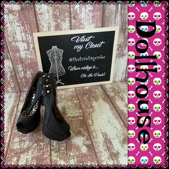 Dollhouse spike heels, size 7.5 - Picture 4 of 10